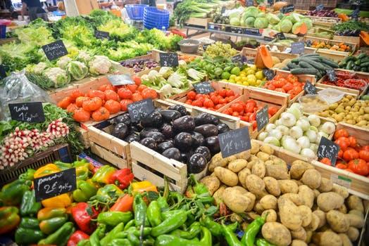 Fruit & veg market